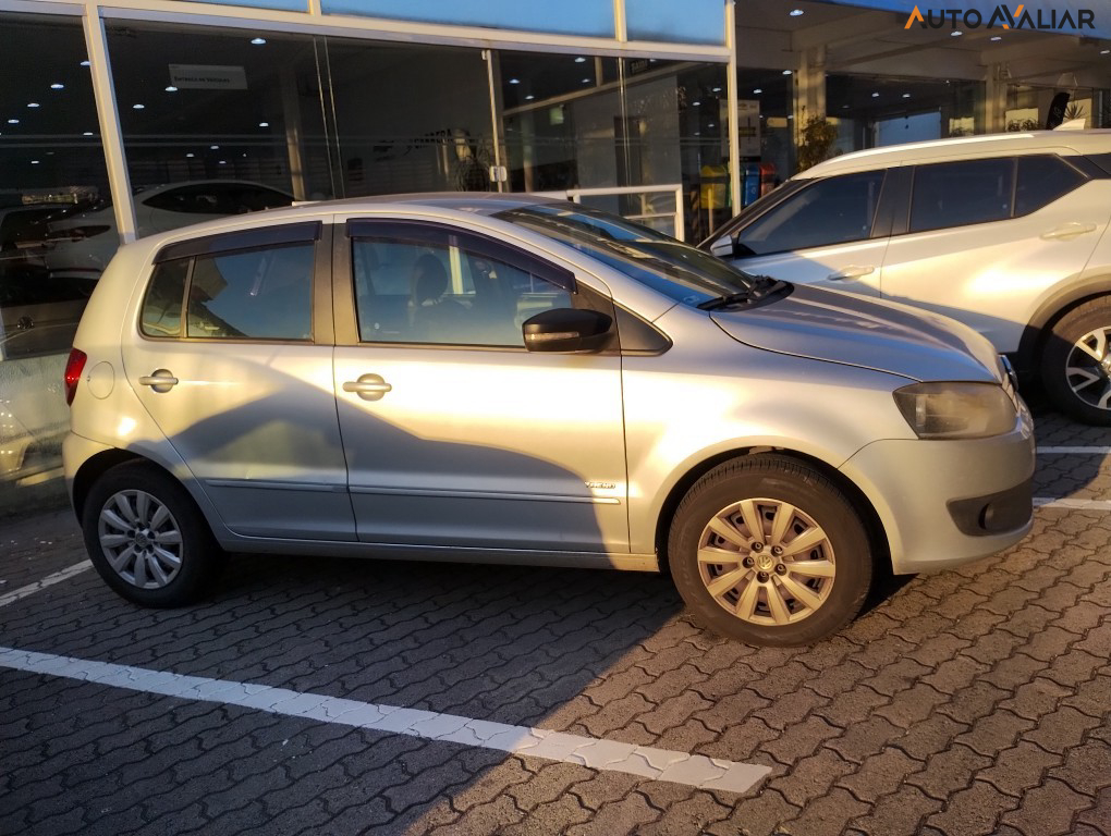 VOLKSWAGEN FOX 1.0 MI 8V FLEX 4P MANUAL