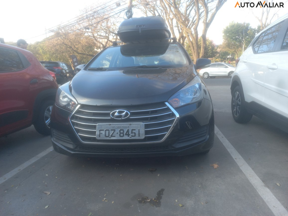 HYUNDAI HB20S 1.0 COMFORT PLUS 12V FLEX 4P MANUAL