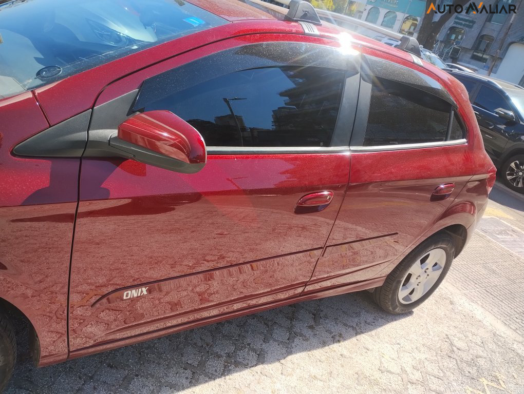 CHEVROLET ONIX 1.4 MPFI LT 8V FLEX 4P MANUAL