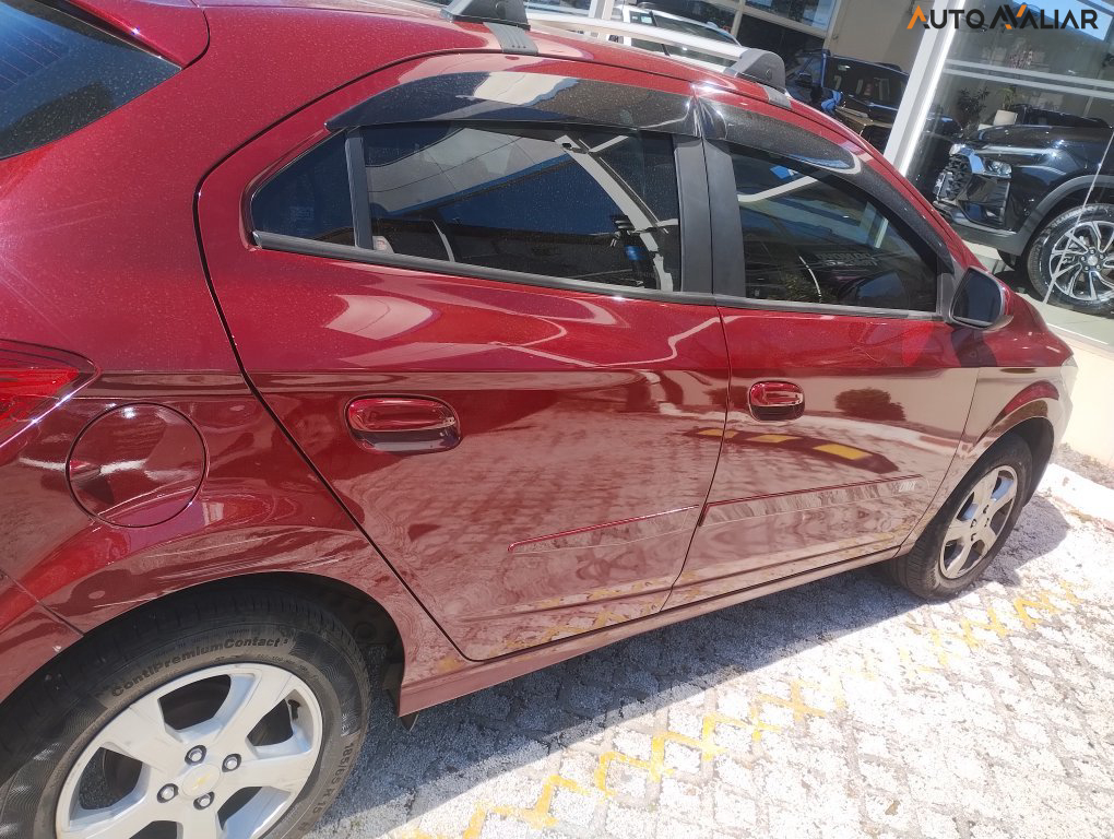 CHEVROLET ONIX 1.4 MPFI LT 8V FLEX 4P MANUAL