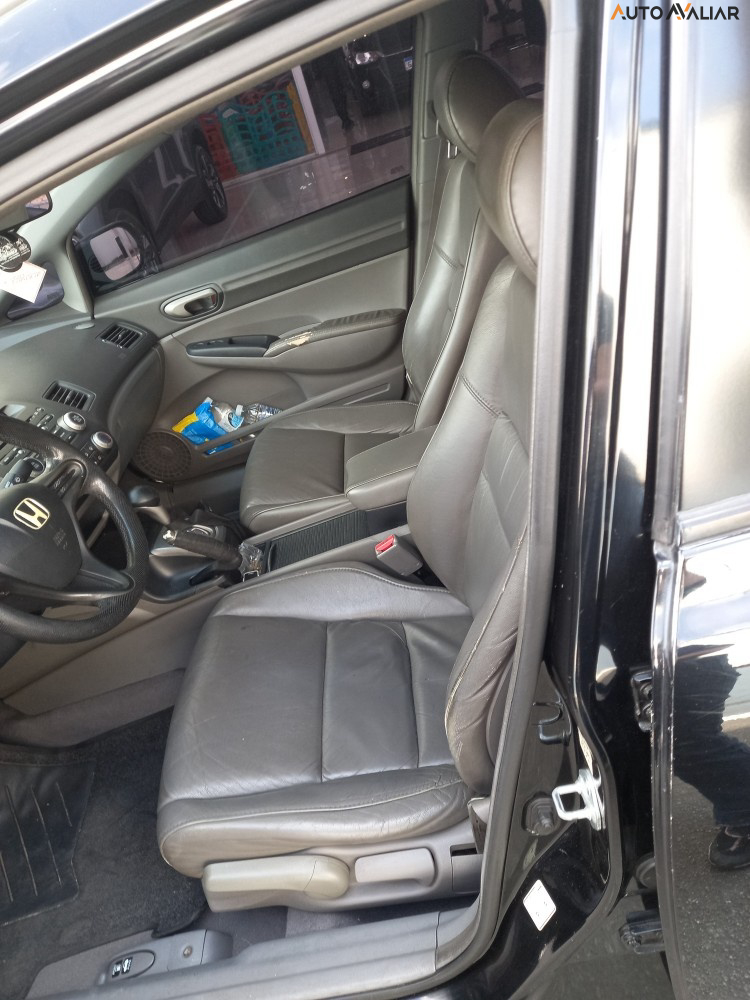 HONDA CIVIC 1.8 LXS 16V FLEX 4P AUTOMATICO