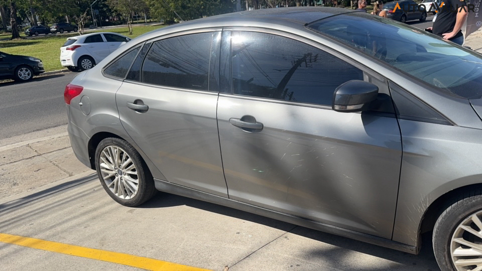 FORD FOCUS 2.0 SE FASTBACK 16V FLEX 4P POWERSHIFT