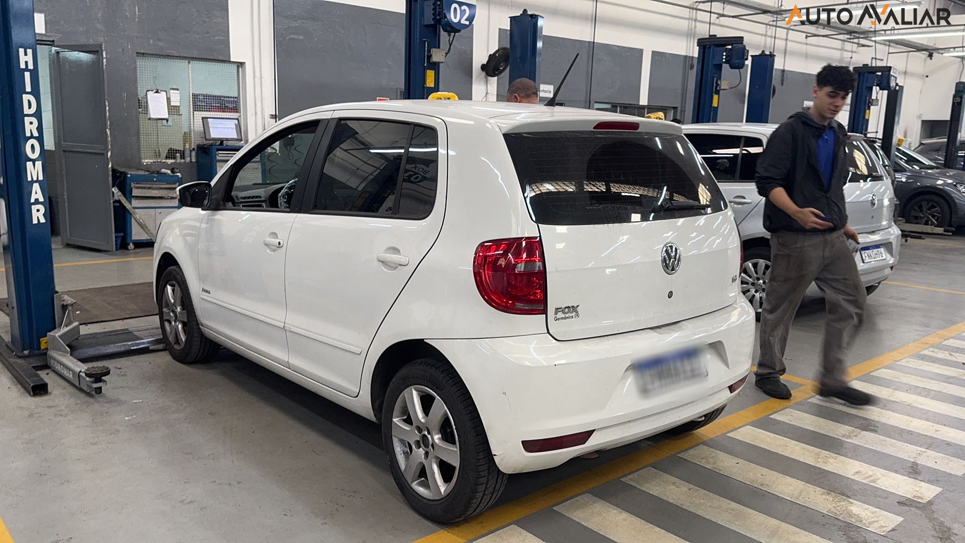 VOLKSWAGEN FOX 1.6 MI 8V FLEX 4P MANUAL
