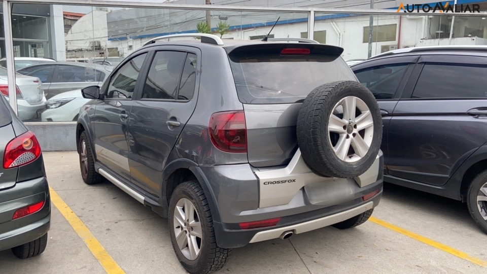 VOLKSWAGEN CROSSFOX 1.6 MI FLEX 8V 4P MANUAL