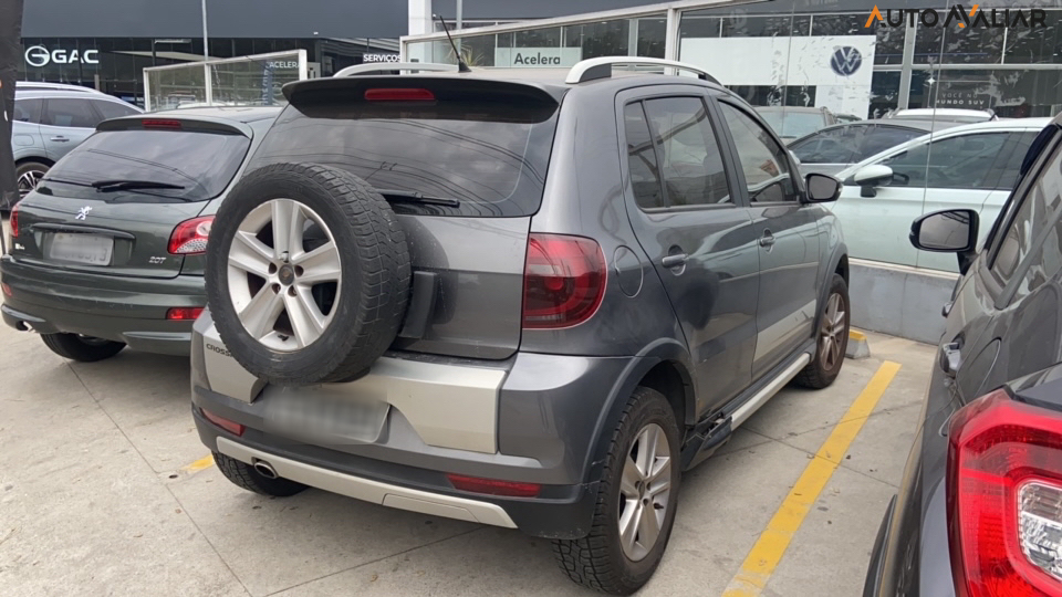 VOLKSWAGEN CROSSFOX 1.6 MI FLEX 8V 4P MANUAL