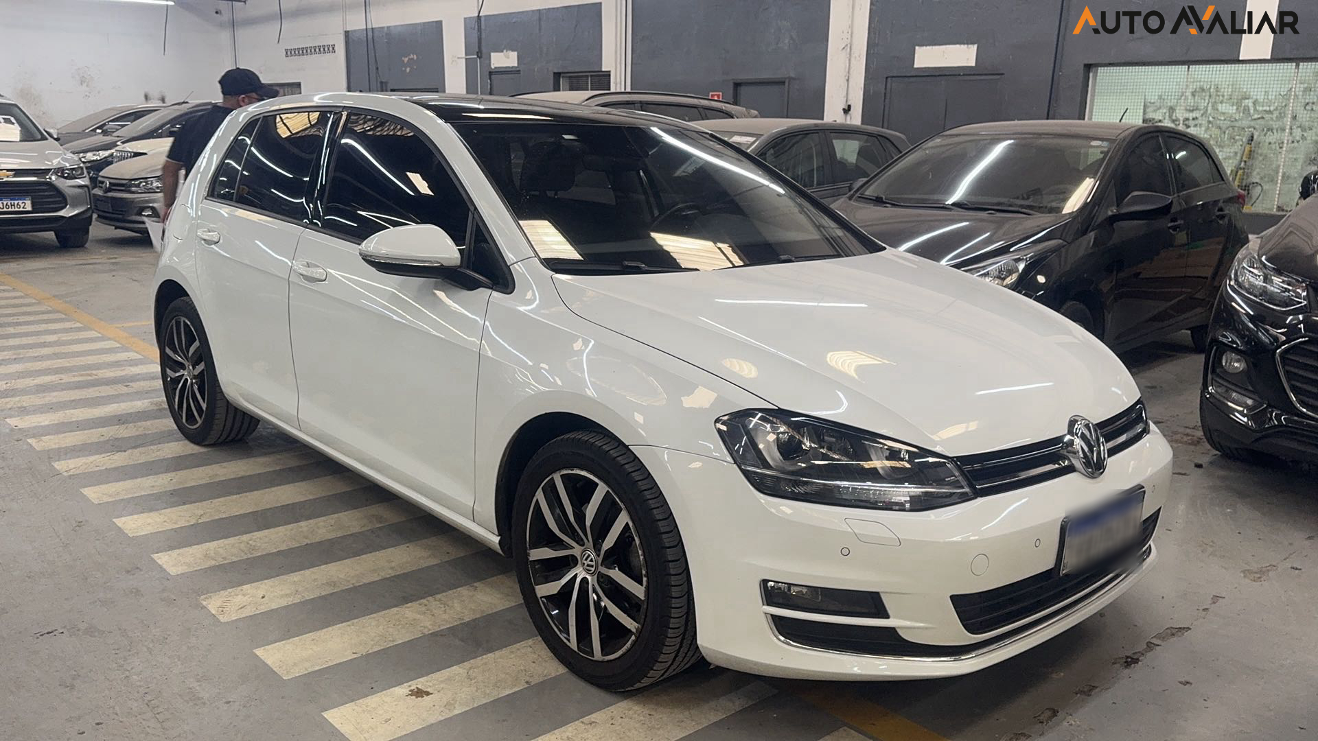 VOLKSWAGEN GOLF 1.4 TSI HIGHLINE 16V TOTAL FLEX 4P TIPTRONIC