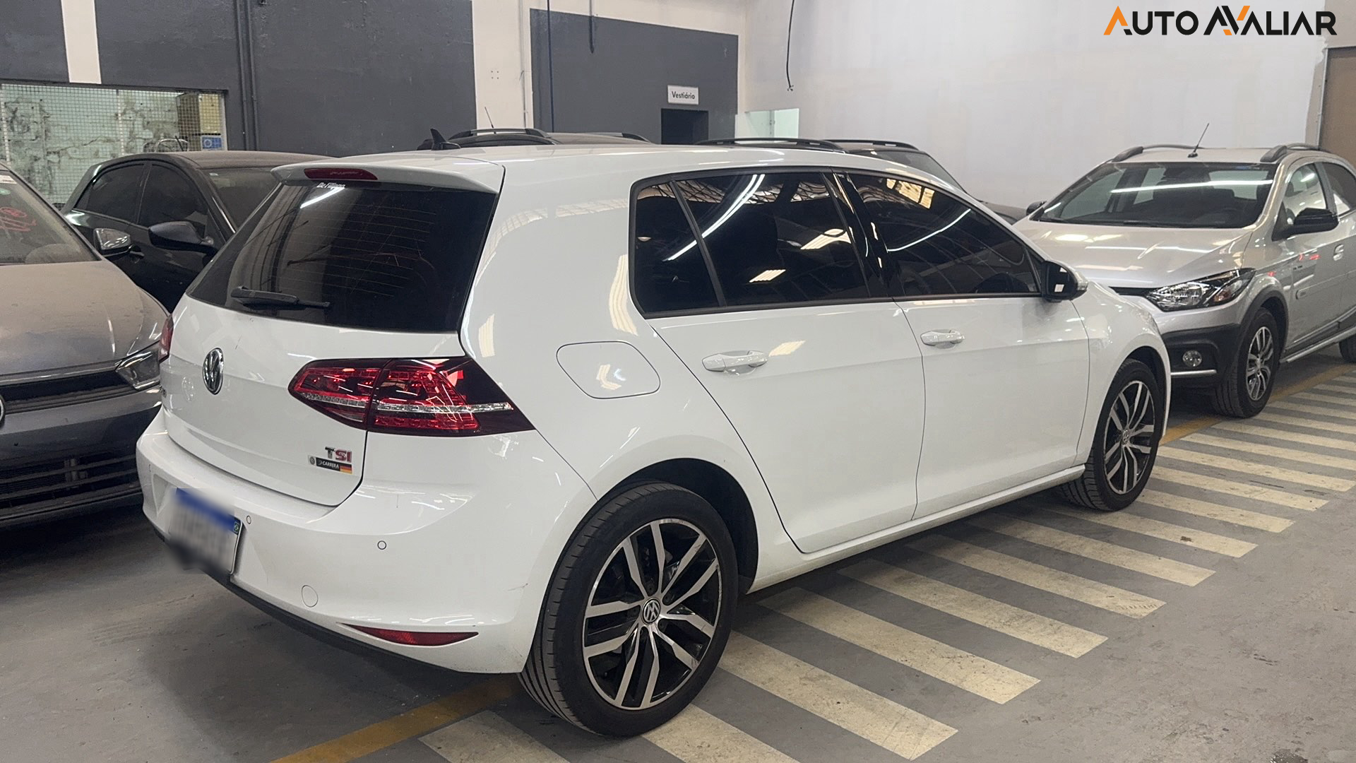 VOLKSWAGEN GOLF 1.4 TSI HIGHLINE 16V TOTAL FLEX 4P TIPTRONIC
