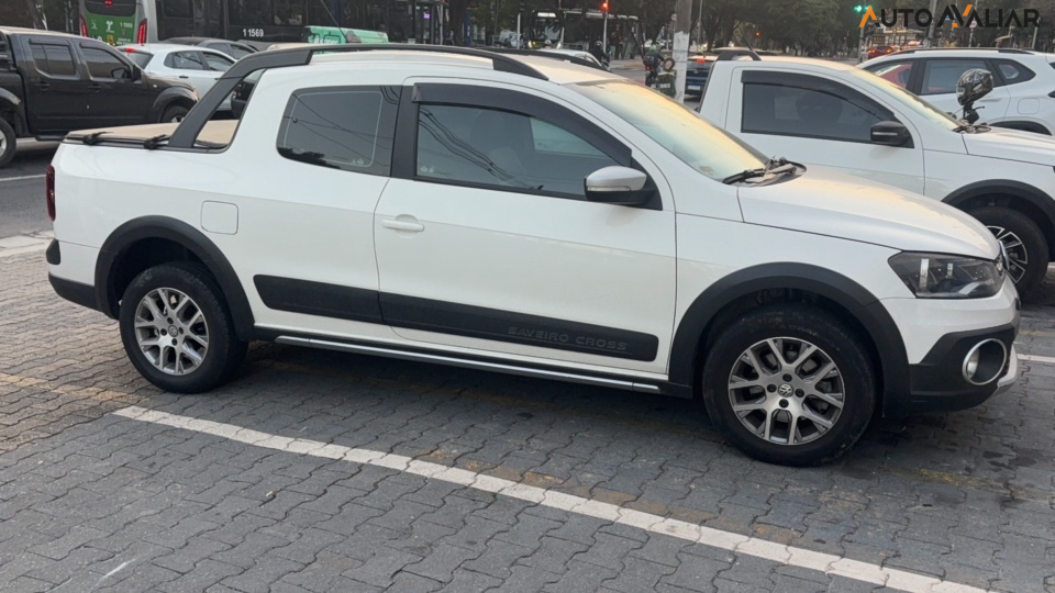 VOLKSWAGEN SAVEIRO 1.6 CROSS CD 16V FLEX 2P MANUAL