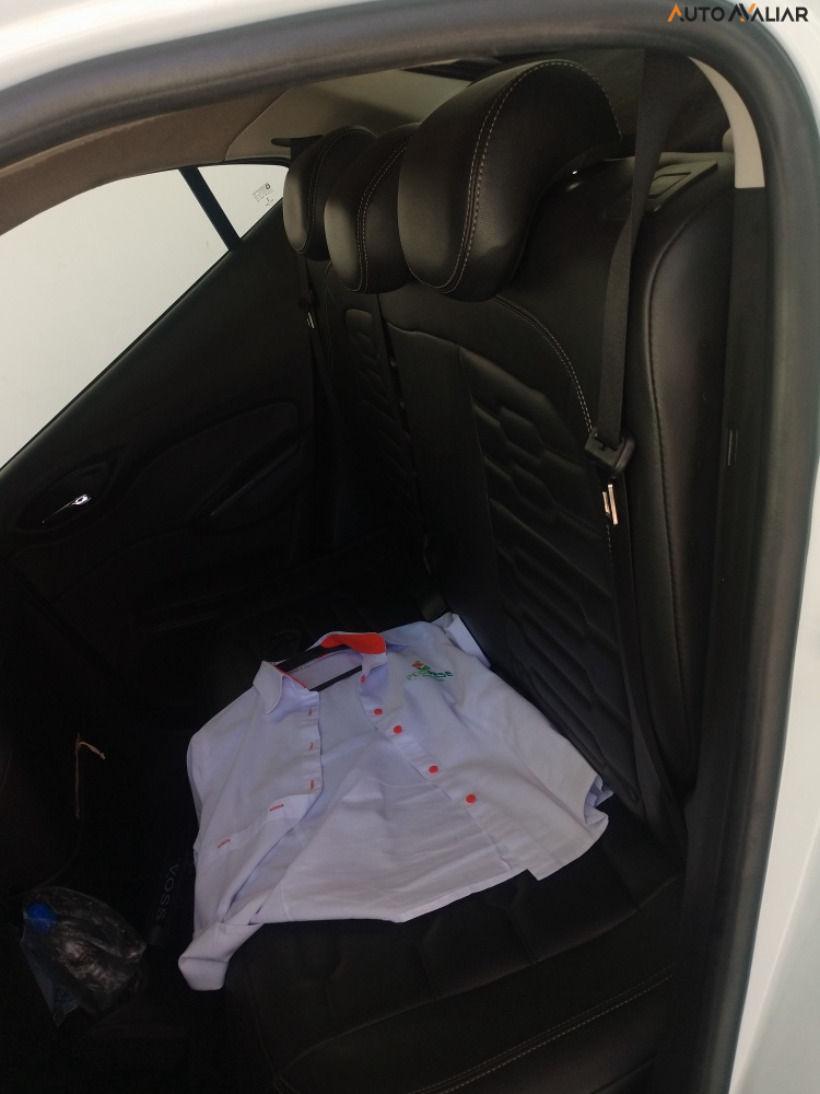 CHEVROLET ONIX 1.4 MPFI LTZ 8V FLEX 4P MANUAL