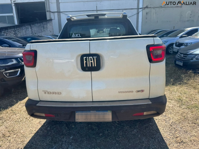 FIAT TORO 2.0 16V TURBO DIESEL VOLCANO 4WD AT9