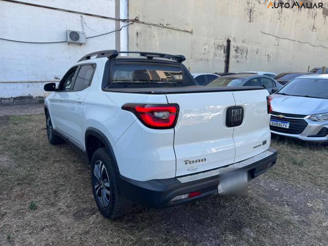 FIAT TORO 2.0 16V TURBO DIESEL FREEDOM 4WD AT9