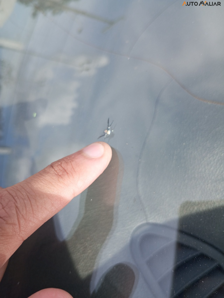 HYUNDAI AZERA 3.3 MPFI GLS SEDAN V6 24V GASOLINA 4P AUTOMATICO