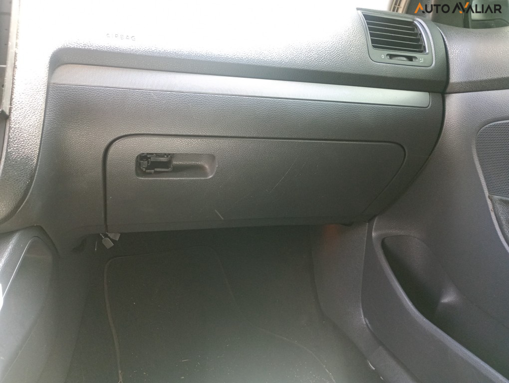 VOLKSWAGEN JETTA 2.5 I 20V 150CV GASOLINA 4P TIPTRONIC