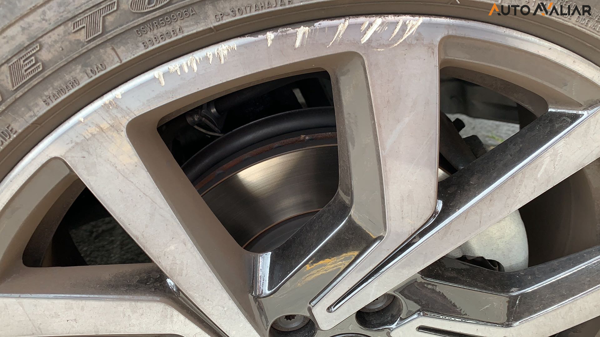 VOLKSWAGEN VIRTUS 1.4 250 TSI EXCLUSIVE AUTOM&Aacute;TICO