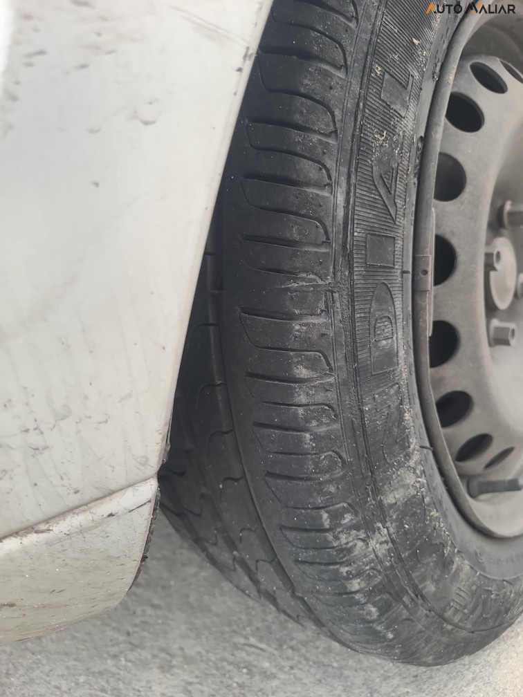 RENAULT SANDERO 1.0 EXPRESSION 16V FLEX 4P MANUAL