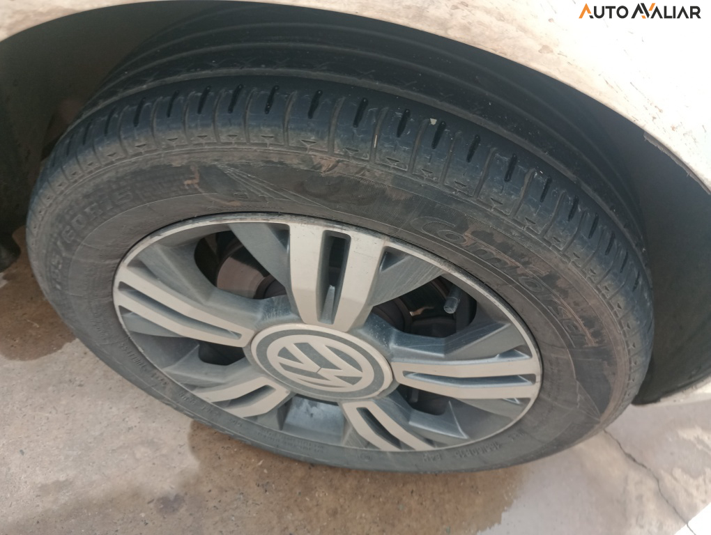 VOLKSWAGEN UP 1.0 TSI MOVE UP 12V FLEX 4P MANUAL