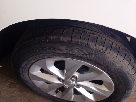 CHEVROLET ONIX 1.0 TURBO FLEX LT MANUAL