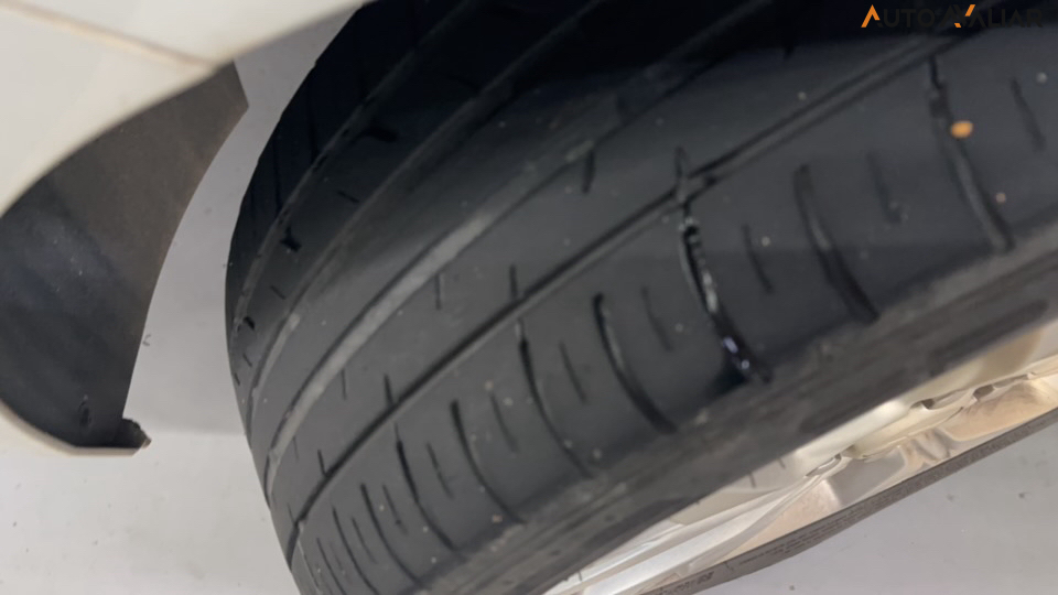 CHEVROLET ONIX 1.0 TURBO FLEX PLUS PREMIER AUTOMATICO