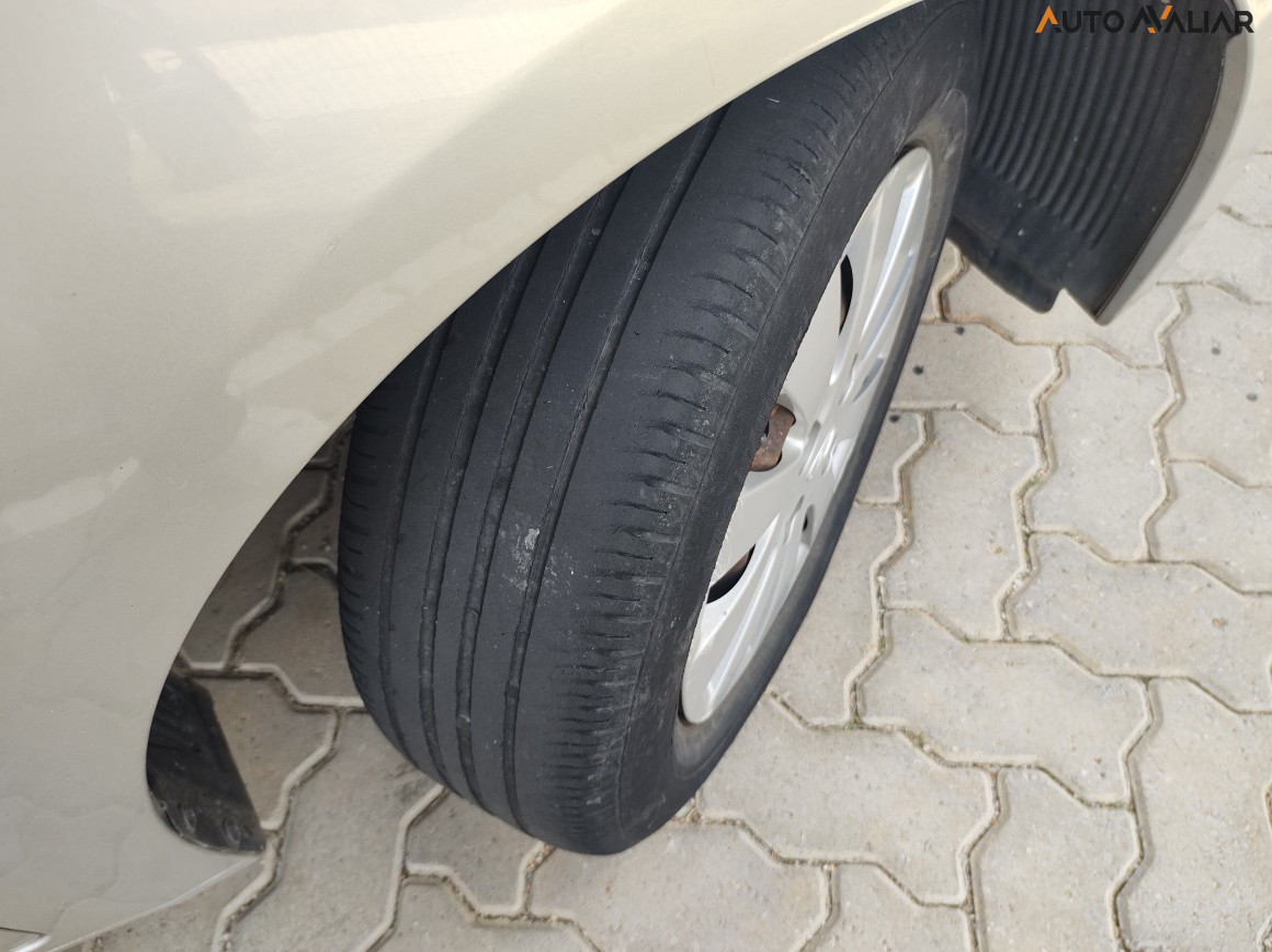 HYUNDAI HB20 1.0 COMFORT 12V FLEX 4P MANUAL