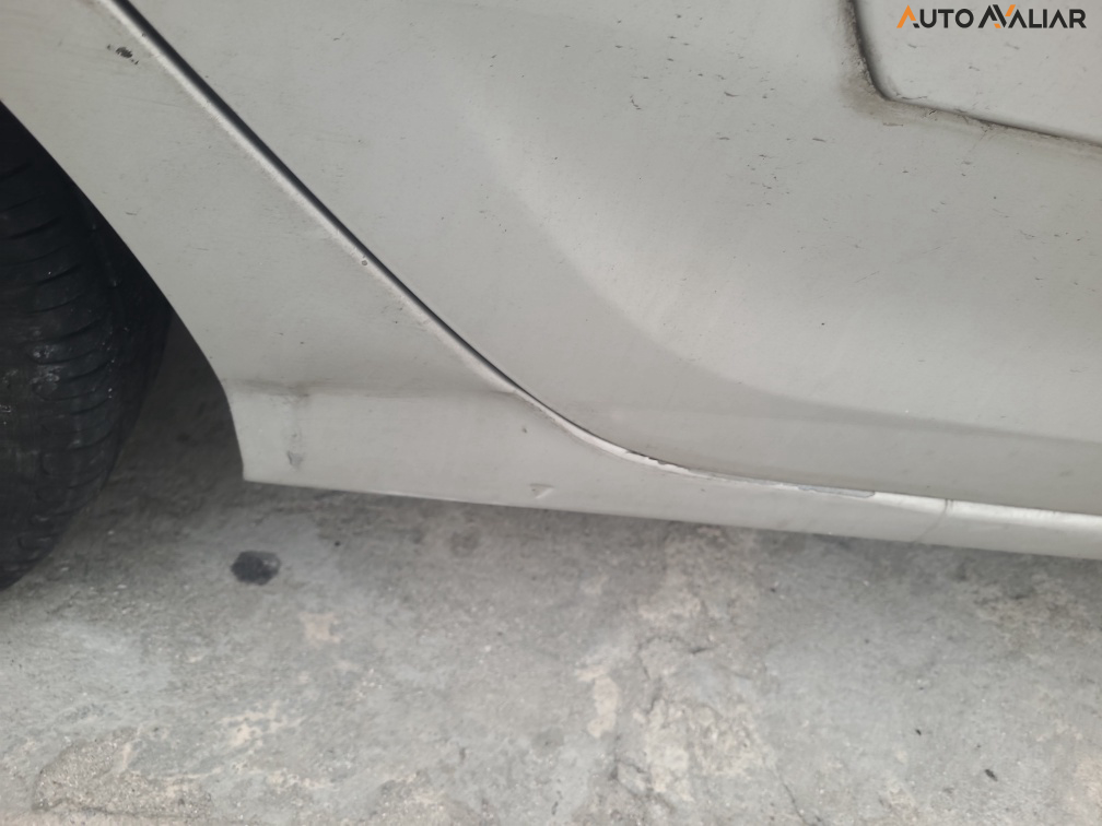 RENAULT SANDERO 1.0 EXPRESSION 16V FLEX 4P MANUAL