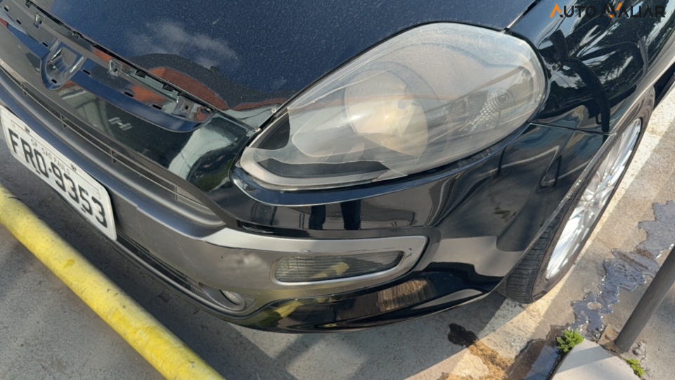 FIAT PUNTO 1.6 ESSENCE 16V FLEX 4P AUTOMATIZADO