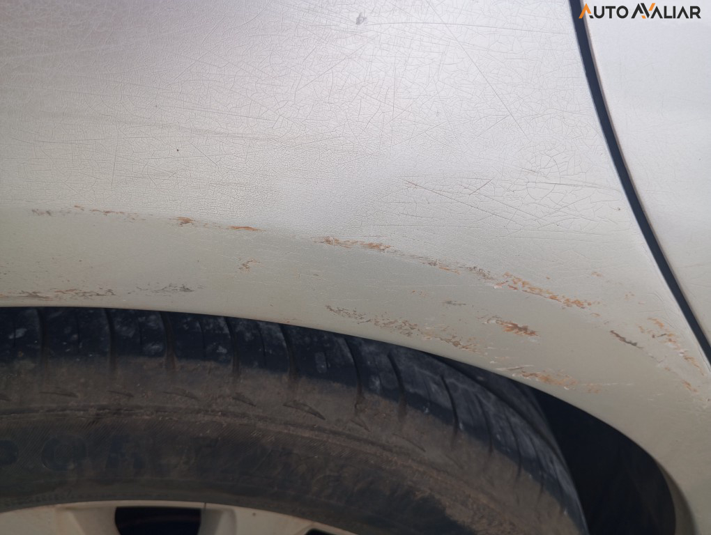 HYUNDAI AZERA 3.3 MPFI GLS SEDAN V6 24V GASOLINA 4P AUTOMATICO