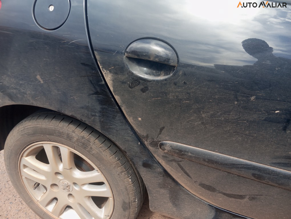 PEUGEOT 207 1.4 XR SPORT 8V FLEX 4P MANUAL