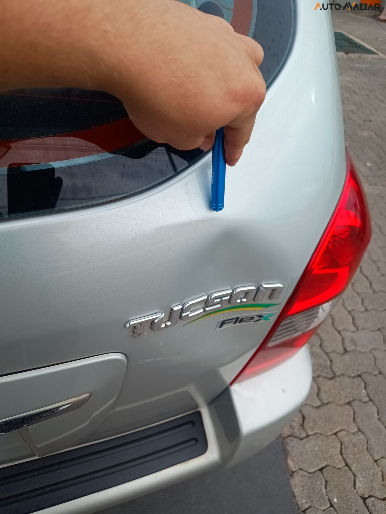 HYUNDAI TUCSON 2.0 MPFI GLS 16V 143CV 2WD FLEX 4P AUTOMATICO