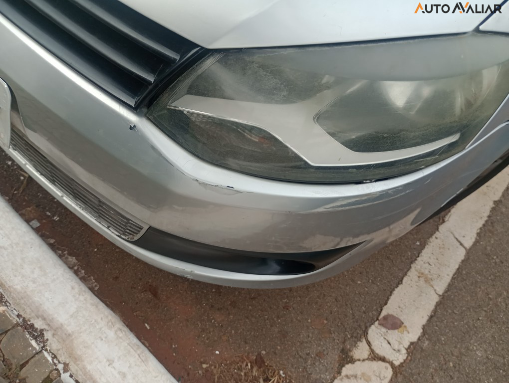 VOLKSWAGEN FOX 1.0 MI 8V FLEX 4P MANUAL