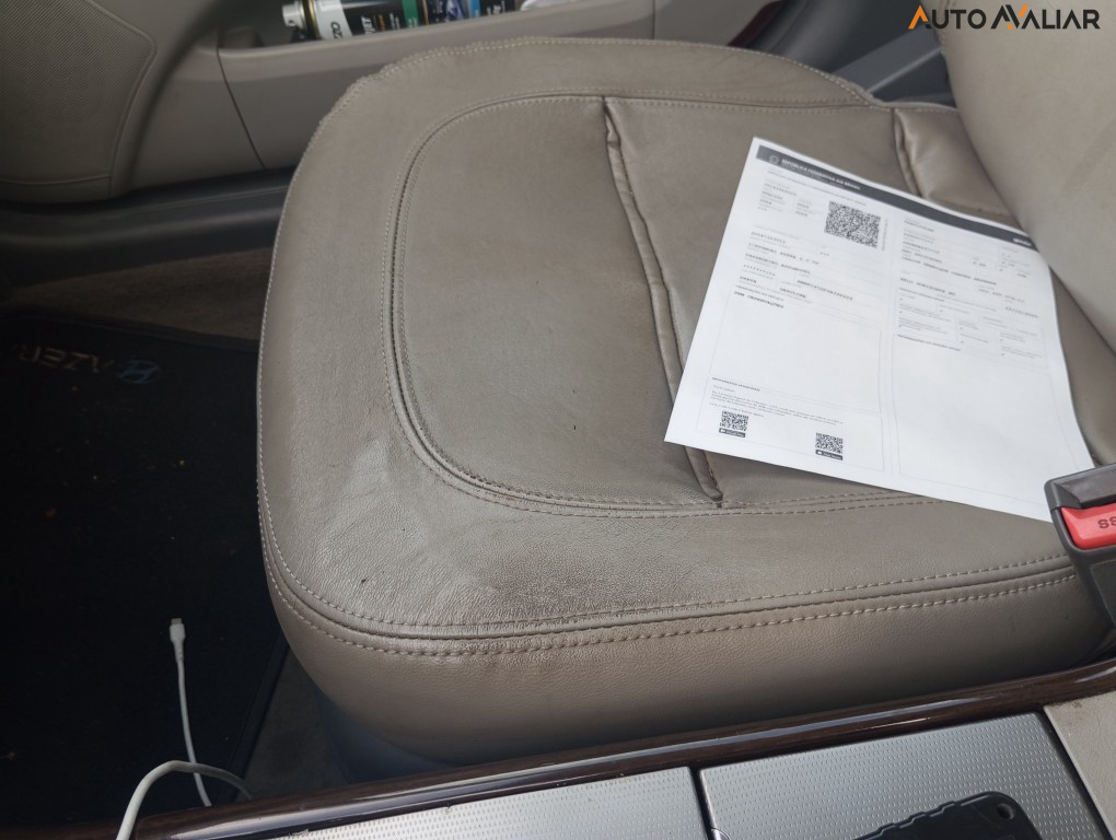 HYUNDAI AZERA 3.3 MPFI GLS SEDAN V6 24V GASOLINA 4P AUTOMATICO